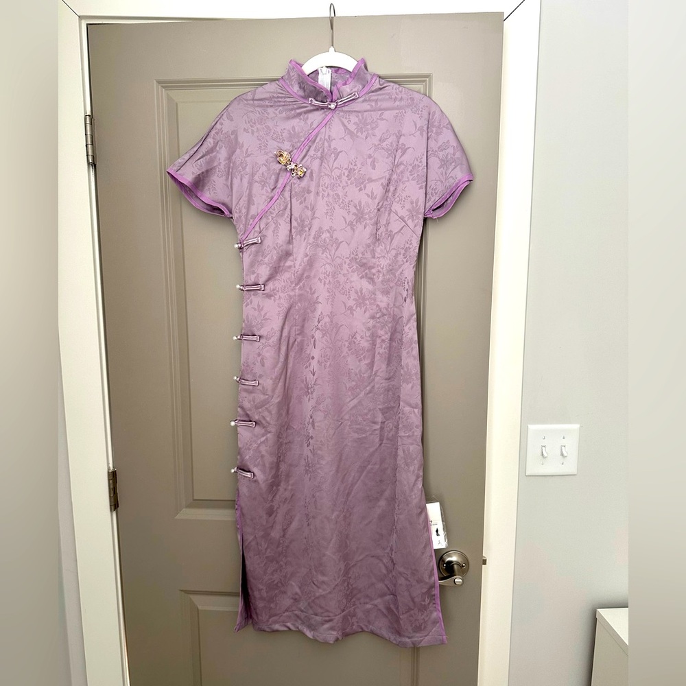 NWT traditional Chinese style QiPao
